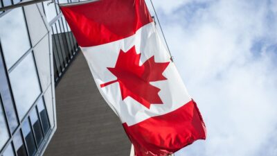 Di trú Canada